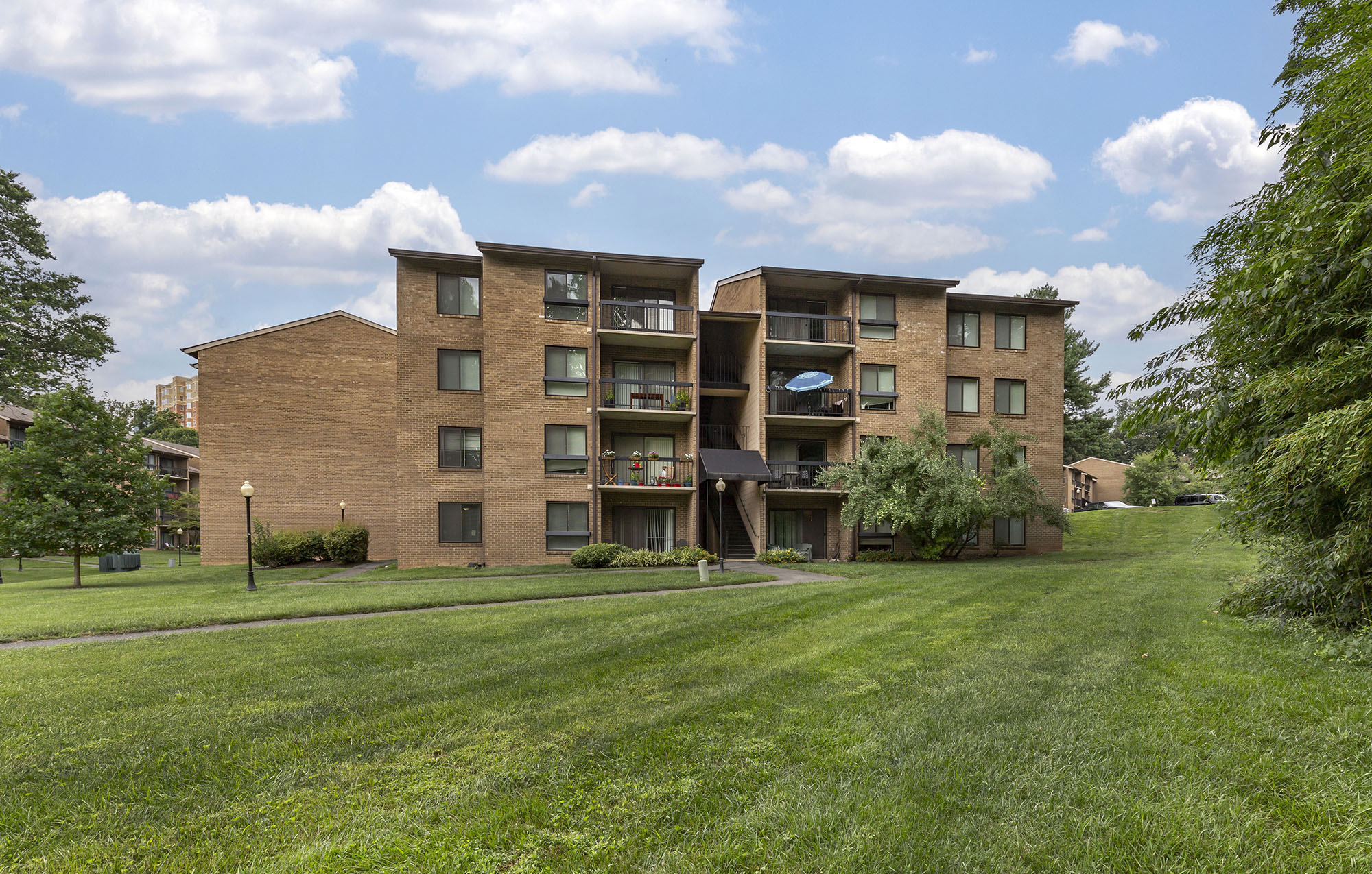 The Apartments at The Sycamores Apartments in Reston, VA